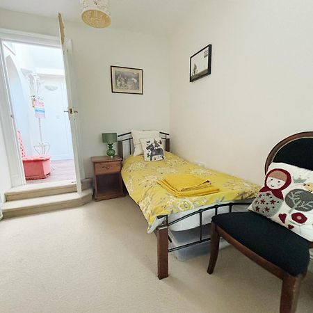 Spacious Town-Centre Apartment With Stunning Views Great Malvern Eksteriør billede