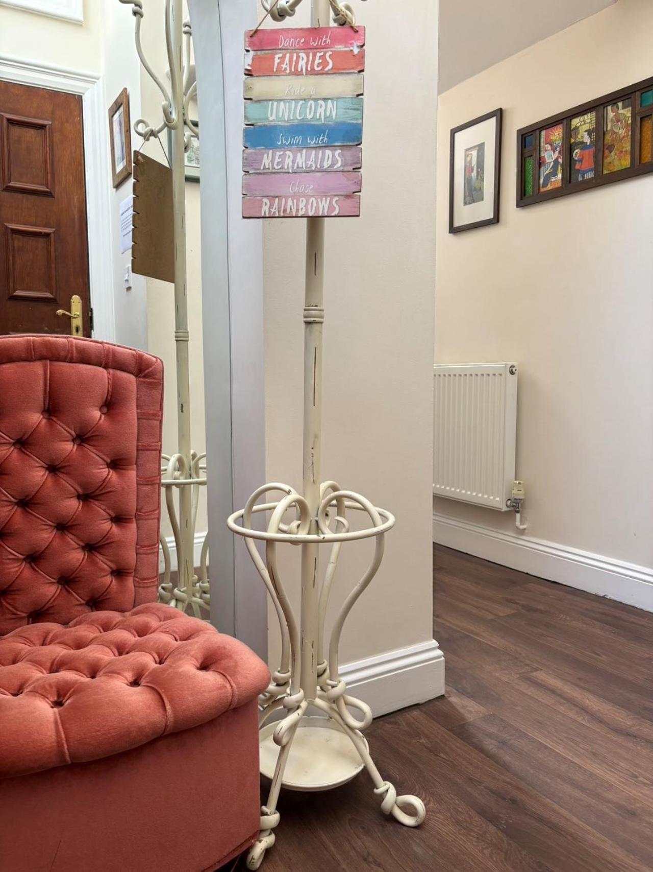 Spacious Town-Centre Apartment With Stunning Views Great Malvern Eksteriør billede