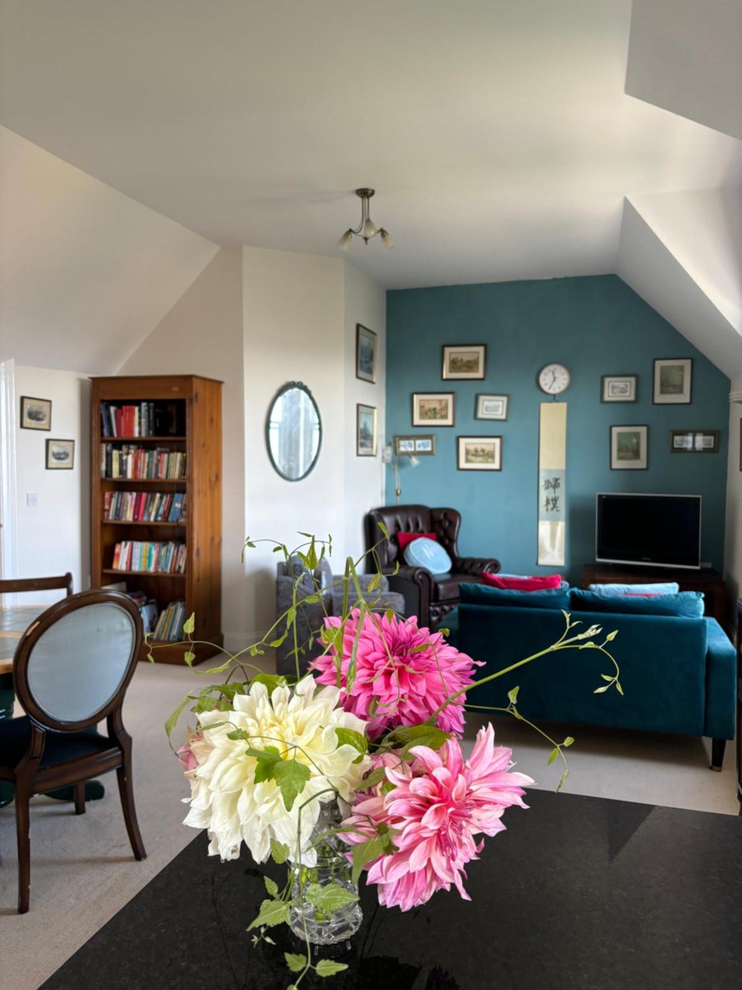 Spacious Town-Centre Apartment With Stunning Views Great Malvern Eksteriør billede
