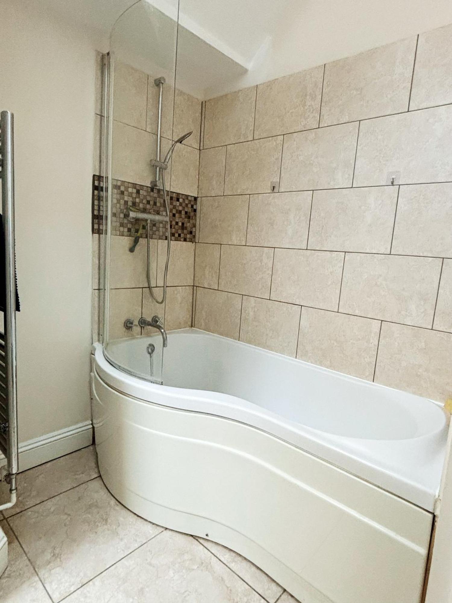 Spacious Town-Centre Apartment With Stunning Views Great Malvern Eksteriør billede